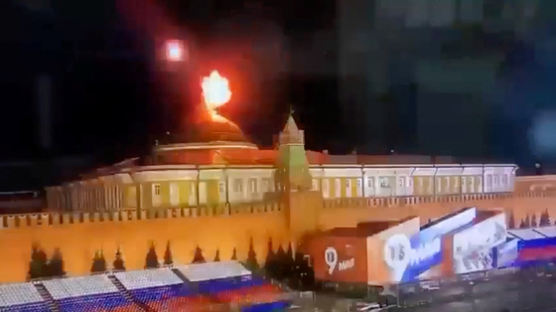 러시아 “우크라 드론 2대, 푸틴 겨냥 크렘린궁 공격 시도” 