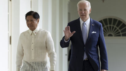 필리핀 대통령 "美, 中 공격에 필리핀 기지 이용 못해"