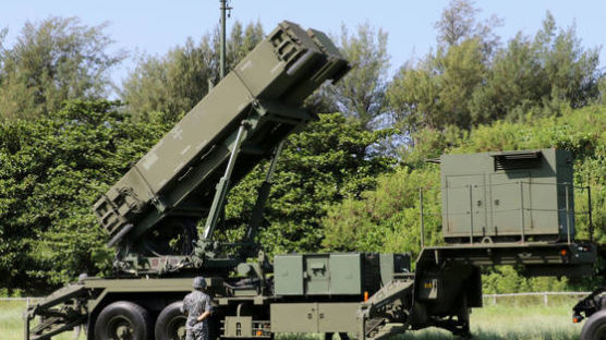 첫 '패트리엇' 날린 우크라軍 "러시아 극초음속 미사일 격추"