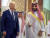 지난해 7월 사우디아라비아를 방문한 조 바이든 미국 대통령이 무함마드 빈 살만 사우디아라비아 왕세자를 만나 이야기를 나누고 있다. AP=연합뉴스
