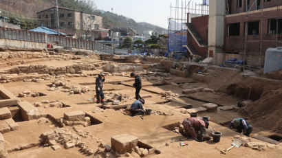 서울 도심서 고려시대 추정 건물터 첫 확인…"왕실 행차와 관련"