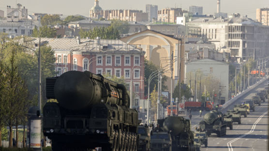 푸틴 “조국 상대 전쟁 벌어져”…우크라전 ‘전쟁’으로 첫 규정