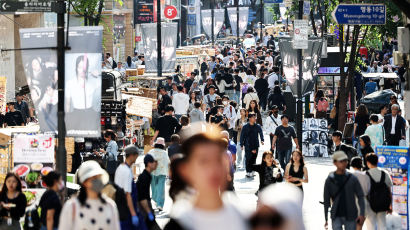 [포토타임] 엔데믹 선언 후 첫 일요일... 전국 곳곳 나들이 인파 북적