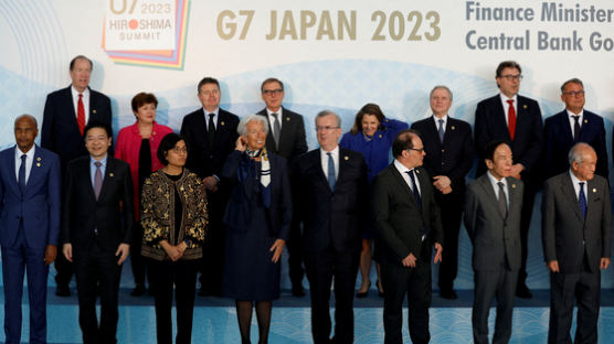 “목록 없으면 자동 수출금지” G7, 대러 제재 그물 더 촘촘히 한다