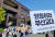 2021년 4월 19일 부산교대 본관 앞에서 부산교대 학생들이 부산대와 통합에 반대하는 집회를 열었다. [연합뉴스]
