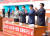 북한이 15일 동평양경기장에서 아시아축구연맹의 '대중 축구의 날' 행사를 진행했다고 조선중앙통신이 16일 전했다.  이날 행사에 참석한 관계자들이 개막식에서 박수를 치고 있다. [사진 조선중앙통신]