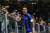 인터밀란 공격수 라우타로 마르티네스가 유럽 챔피언스리그 4강 2차전에서 결승골을 터트린 뒤 포효하고 있다. 인터밀란은 13년 만에 챔피언스리그 결승에 진출했다. [EPA=연합뉴스]