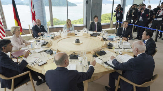 [속보] G7, 러 추가제재…"무조건적 전면철수 없이 평화 없다"
