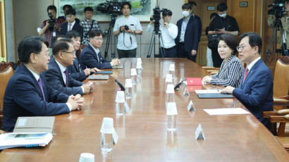 권익위, 선관위 간부 자녀 특혜채용 의혹 관련 자료제출 요구