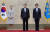타마라 모휘니 주한 캐나다 대사는 최근 윤석열 대통령에게 신임장을 제정하는 자리에서 개량 한복을 입었다. 맨 오른쪽은 장호진 외교부 제1차관. [대통령실사진기자단=세계일보 이재문 기자]