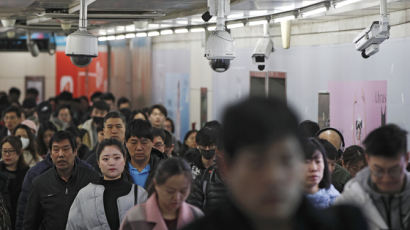 "중국인 38%, 한국에 비호감 갖고 있다"…1위는 이 나라