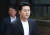 가수 겸 배우 이루(40·본명 조성현)가 1일 오후 서울서부지방법원에서 열린 첫 공판에 출석하고 있다.   뉴스1