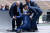  미국 공군사관학교 졸업식 행사장서 넘어진 조 바이든 대통령. AFP=연합뉴스.