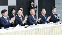 “글로벌 복합위기 돌파 해법찾자” 삼성·SK 잇따라 전략회의 