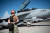 Electronic Attack Squadron 132의 미 해군 공군이 2020년 7월 31일 Red Flag 20-3 훈련 전 이륙할 EA-18G Growler를 준비하고 있다. US air force