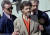 1978년~1995년까지 무려 17년간 미국을 공포에 떨게 한 폭탄 테러범 테드 카진스키(가운데)가 1996년 4월 북서부 몬태나주 헬레나시에 있는 법원에서 차로 이동하고 있다. [AP=연합뉴스 ]
