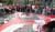 13일 제주시 노형동 주제주일본국총영사관 앞 도로에서 열린 '일본 핵오염수 해양투기 저지를 위한 제주 범도민 대회'에서 참가자들이 욱일기를 찢는 퍼포먼스를 하고 있다. 뉴스1