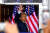 도널드 트럼프 전 미국 대통령이 13일(현지시간) 뉴저지주 베드민스터의 트럼프 내셔널 골프클럽에서 연설을 마친 뒤 지지자들을 향해 손을 흔들며 인사하고 있다. AFP=연합뉴스