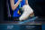 켄싱턴호텔 평창에 전시된 김연아 선수의 친필 사인이 담긴 스케이트화. [사진 이랜드]