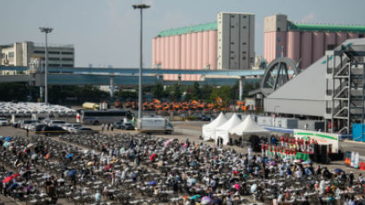 해외관광객 3000명 인천 앞바다 즐기며 ‘맥강파티’