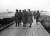 1951년 1ㆍ4 후퇴 직후 한강 부교에서 전황을 살펴보는 리지웨이(앞줄 왼쪽 첫번째) [사진 미 육군]