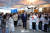 윤석열 대통령이 22일(현지시간) 하노이 국가대학교 별관에서 열린 베트남 한국어 학습자와 대화에 참석하고 있다. 사진 대통령실 홈페이지
