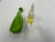 울산남부경찰서가 압수한 신종마약인 합성대마. 초록색 풍선안에 넣어 화단 흙 더미에 숨겨놓은 것을 경찰이 찾아냈다. 사진 울산경찰청 