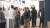 삼성전자가 27일(현지시간) 미국 실리콘밸리에서 개최한 '삼성 파운드리 포럼 2023'에서 고객과 파트너가 대화를 나누고 있다. 사진 삼성전자