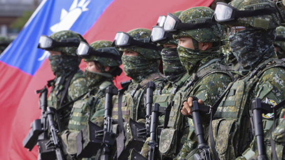 EIU "대만 전쟁시 공급망 파괴…한국·일본·필리핀 가장 타격"