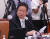  황희 더불어민주당 의원이 지난달 9일 오후 서울 여의도 국회에서 열린 외교통일위원회 전체회의에서 질의를 하고 있다. 뉴스1