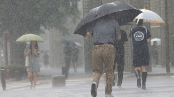 수도권 기습 폭우…내일까지 전국에 70㎜ 장대비 쏟아진다