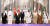 지난해 12월 사우디아라비아 리야드 압둘아지즈 국왕 컨벤션센터에서 열린 중국-걸프협력회의(GCC) 정상회의에서 참석자들이 기념사진을 찍고 있다. 시진핑 중국 국가주석(왼쪽에서 4번째)과 무함마드 빈살만 사우디 왕세자(왼쪽에서 5번째)를 비롯해 카타르, 바레인, 오만, 아랍에미리트(UAE) 정상들이 참석했다. 신화=연합뉴스