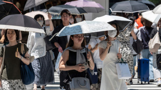 일본 여름 보너스 815만원…역대 최고액이지만, 못 웃는 이유