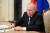 블라디미르 푸틴 러시아 대통령이 17일 러시아 모스크바에서 크림대교 공격과 관련한 회의에 참석했다. 로이터=연합뉴스