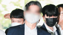 돈봉투 받은 野의원 줄소환 임박…송영길 전 보좌관 구속기소