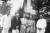 베르너 하이젠베르크, 엔리코 페르미 등 세계적인 과학자들이 1939년 미국 미시간대학교의 물리학 캠프에 모인 모숩. 맨 왼쪽이 새뮤얼 가우드스미. [사진 해나무]