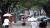  장맛비가 내리는 24일 오전 부산시청 일대에서 우산을 쓴 시민들이 발걸음을 옮기고 있다. 뉴스1