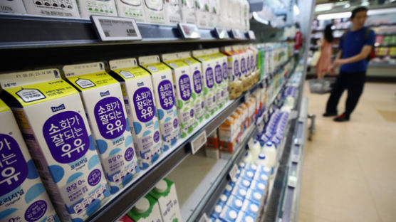 흰우유 1L 3000원 될라, 정부 ‘밀크플레이션’ 단속 나섰다