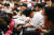 지난달 18일 전남 화순군에서 열린 청년·신혼부부 임대주택 입주자 추첨 행사에서 한 참석자가 기도를 하고 있다. 연합뉴스