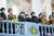북한이 건군절(인민군 창건일) 75주년인 지난 2월 8일 평양 김일성광장에서 열병식을 개최했을 당시 주석단의 모습. 김정은 국무위원장과 딸 주애, 주요 간부들이 주석단에 자리했다. 연합뉴스