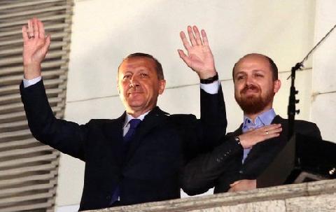 "제왕적 대통령 터키 에르도안, 아들에 권좌세습 착수" 