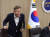 이상민 행정안전부 장관이 1일 서울 용산 대통령실 청사에서 열린 국무회의에서 참석자들을 향해 인사하고 있다. 연합뉴스