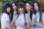 걸그룹 뉴진스는 지난달 21일 미니 2집 ‘겟 업(Get Up)’을 발매했다. 사진 어도어