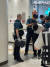 같은 날 서울 서초경찰서는 강남 고속버스터미널에서 흉기를 소지하고 배회하던 20대 남성을 현행범 체포했다고 밝혔다. [사진 트위터]