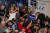 8일 뉴햄프셔주 윈덤에서 트럼프 전 대통령의 연설을 듣고 있는 지지자들. AFP=연합뉴스 