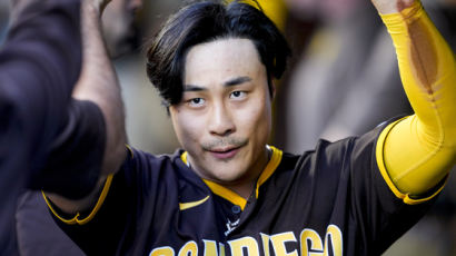 훔치고, 훔치고 또 훔쳤다… MLB 진출 첫 3도루 기록한 김하성