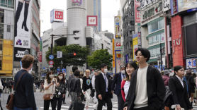 일본 깜짝 성장, 25년 만에 한국 추월하나…수출·관광 급증했다