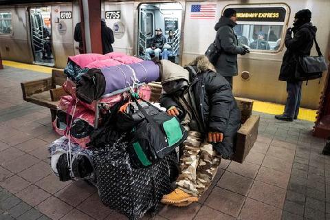 美 올해 노숙자 11% 증가…주거비용 폭등에 역대 최고 수준