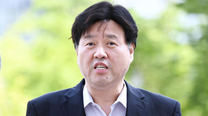 [속보]이재명 檢출석날, 선대위 관계자 압색…김용 재판 위증 수사 