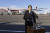 기시다 후미오 일본 총리가 지난 17일 하네다 공항 출발에 앞서 기자회견을 갖고 있다. AP=연합뉴스